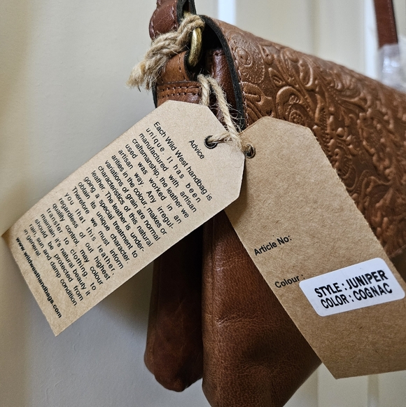 Wild West Los Angeles Juniper Tooled Leather Crossbody Purse Cognac NWT - Picture 3 of 11